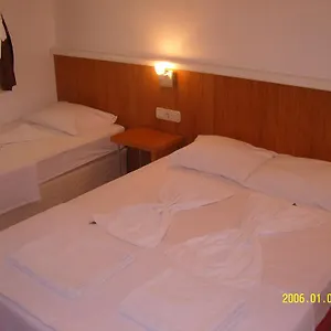 Oda ve Kahvaltı Gunisigi